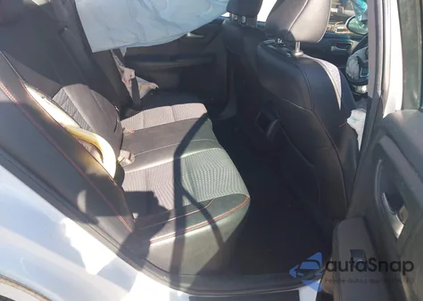 2015 Toyota Camry Se z USA, uszkodzony, nr VIN 4T1BF1FK1FU070898